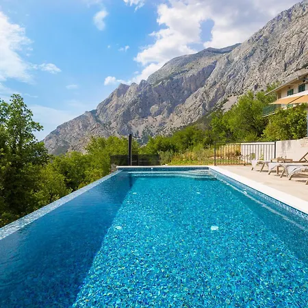 Villa Sarah